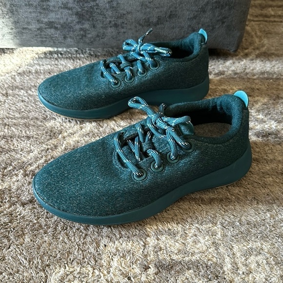 NWOT Allbirds Wool Runner Mizzles Shoes Water Repellent Green Women’s 7